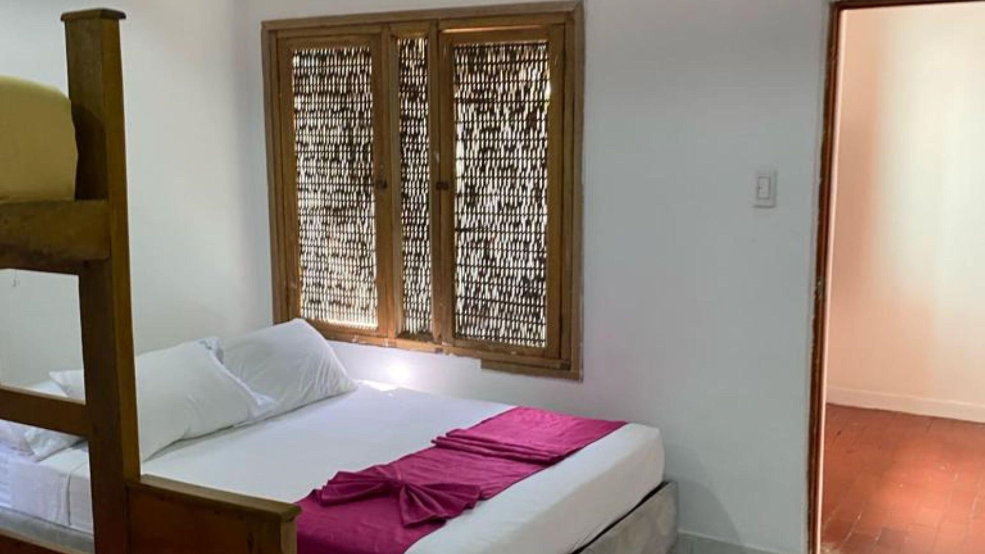 Eco Erizos Hotel