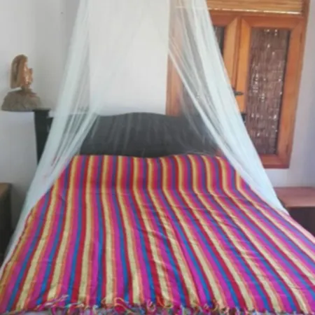Hotel Eco Erizos 2*