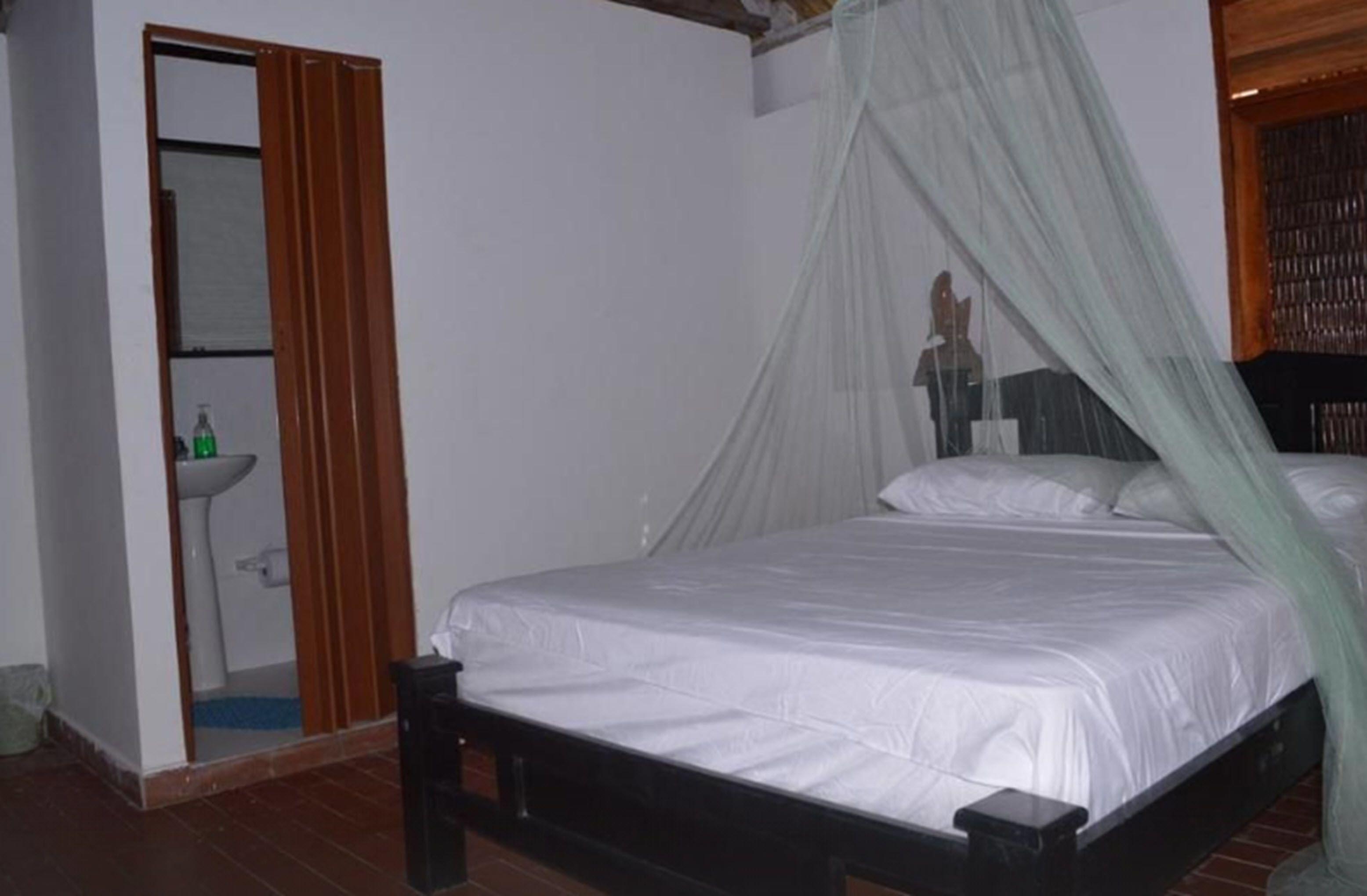 Eco Erizos Hotel