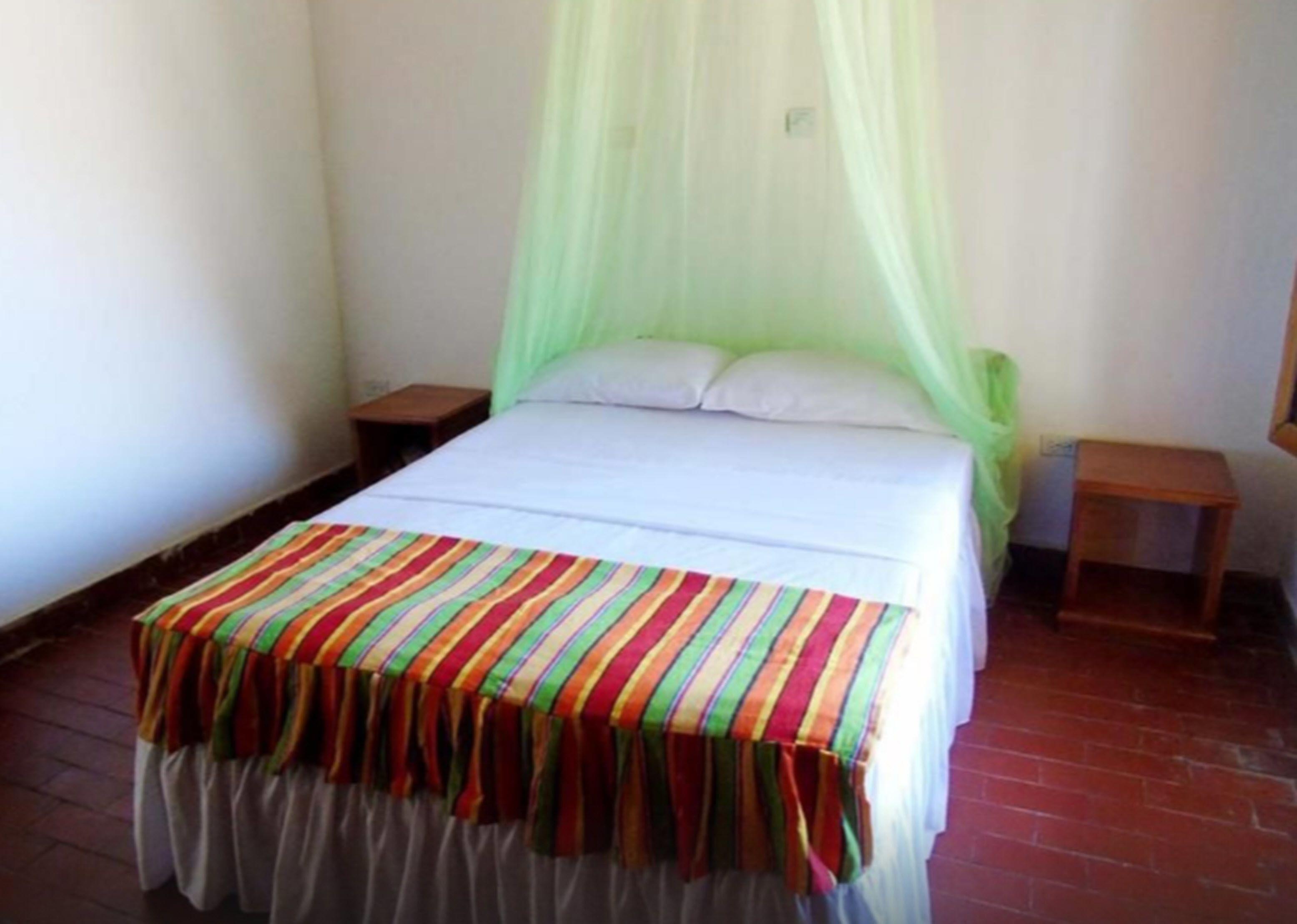 Hotel Eco Erizos 2*