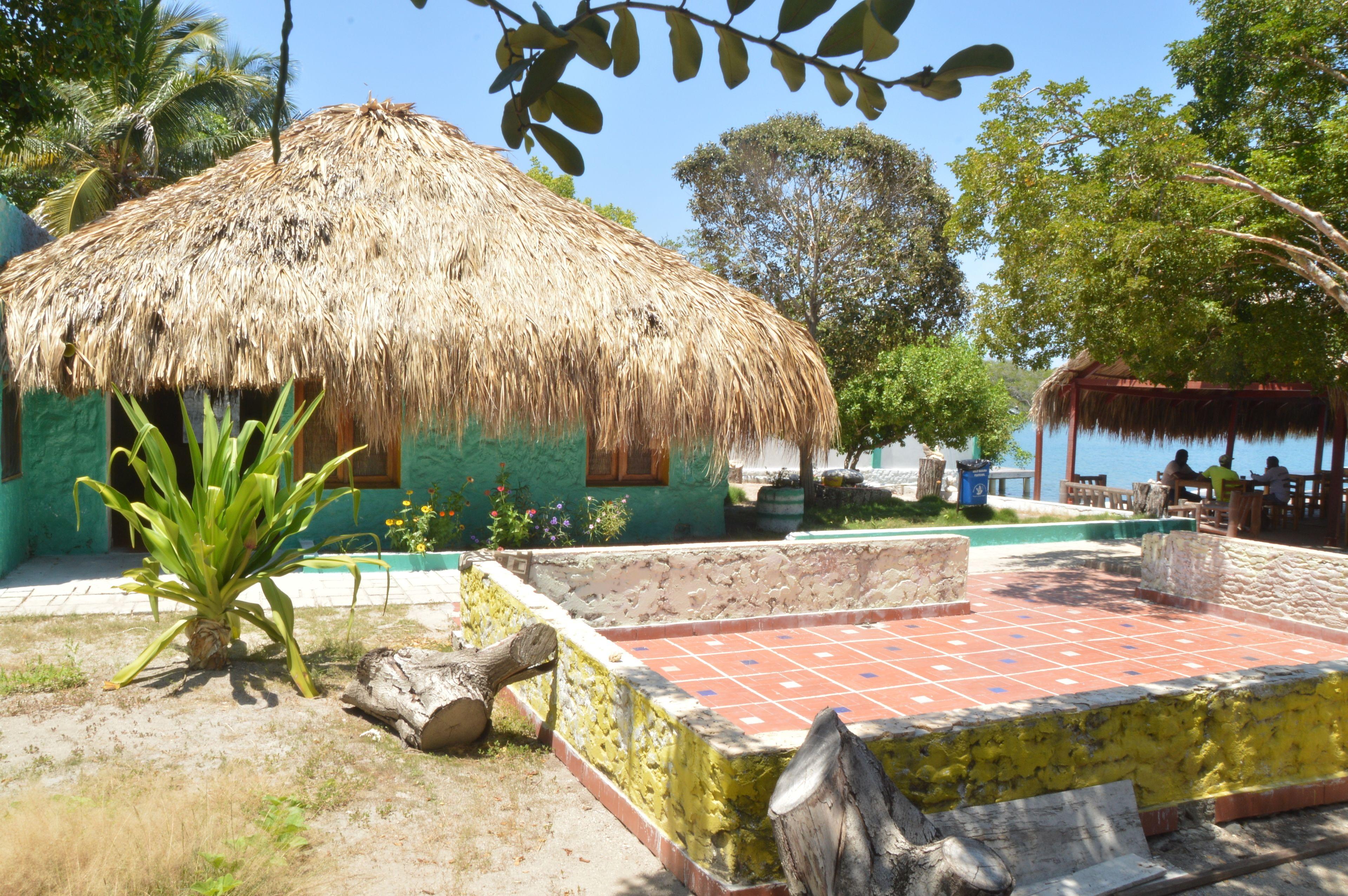 Eco Erizos Hotel
