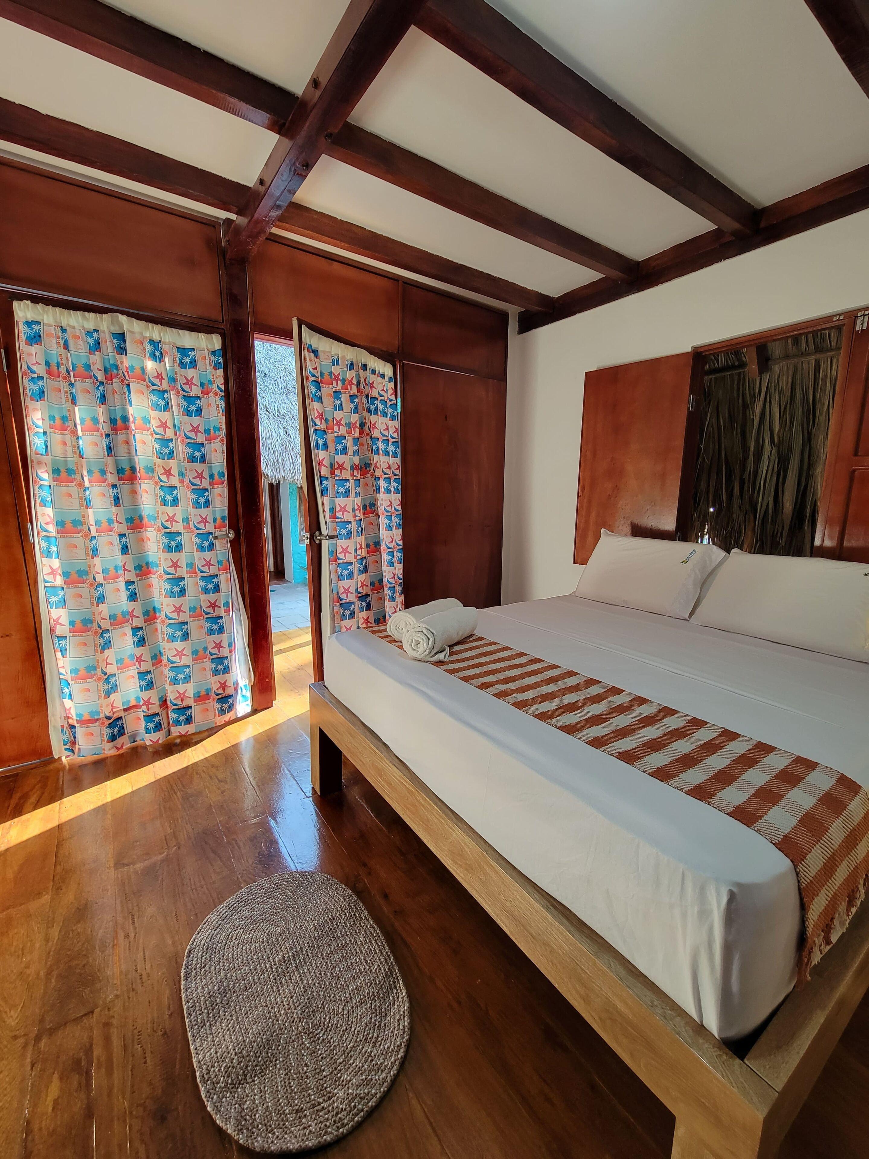 Eco Erizos Hotel