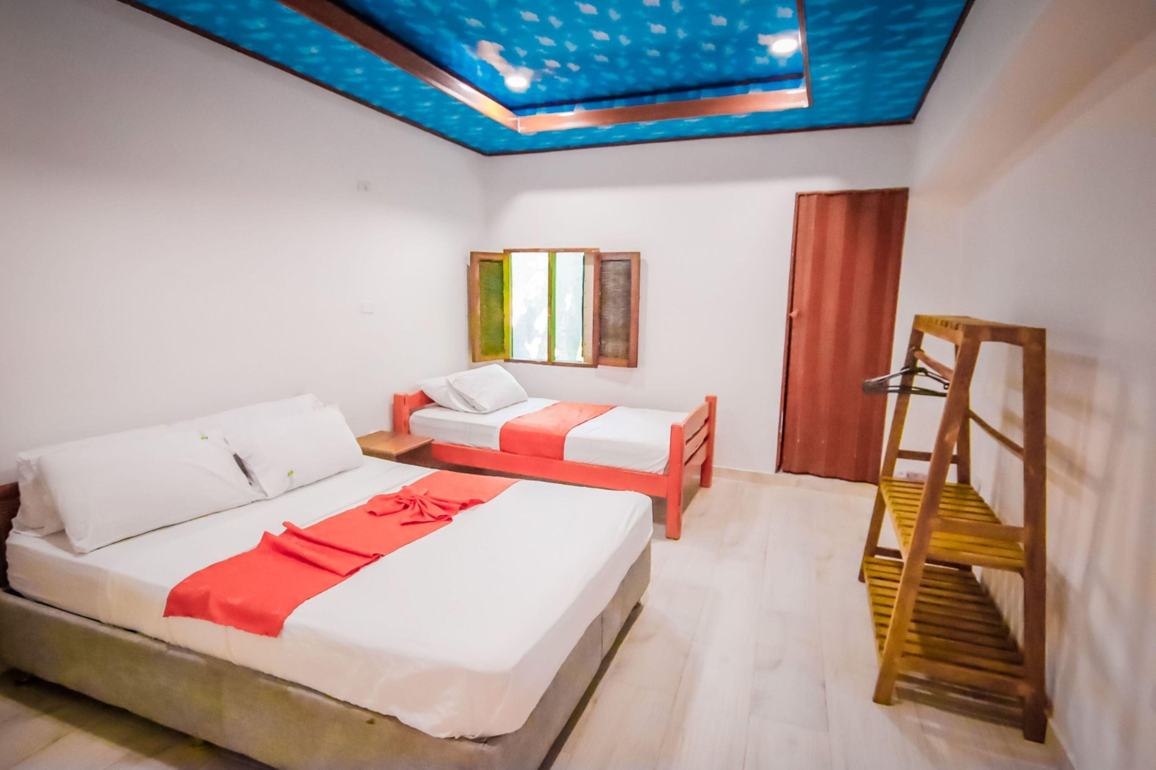 Hotel Eco Erizos 2*